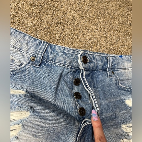 Volcom Jeans Shorts Juniors Size 9 Blue Denim Distressed Button Fly - Picture 5 of 5